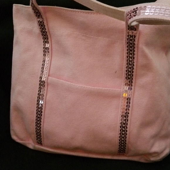 Avon Pink purse - Picture 4 of 4